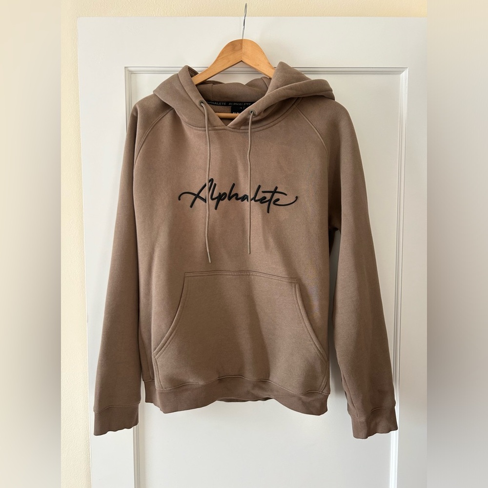 Alphalete Signature Performance Hoodie